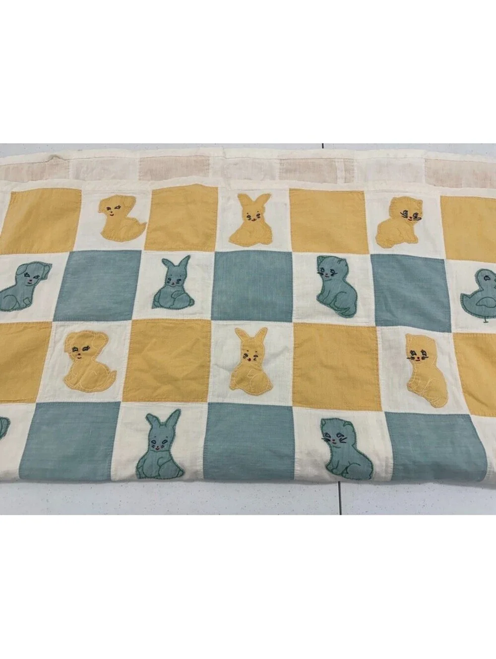 Vintage Nursery Quilt Checkerboard Animal Appliques Pastel Palette Aqua Blue Lar